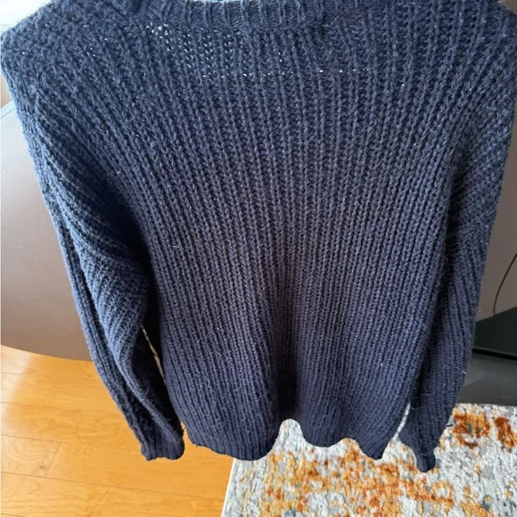 John + Jenn Midnight Blue Crew Neck Sweater - Picture 4 of 4